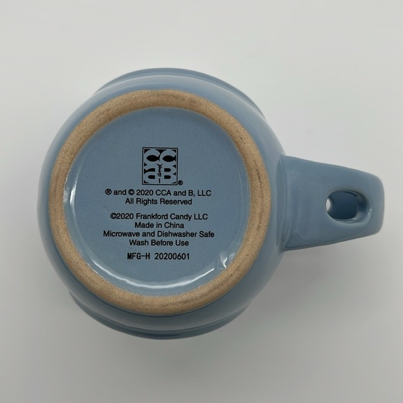 Elf on a Shelf Ceramic Holiday Coffee Cup Mug - Light Blue 2020 - Picture 7 of 9